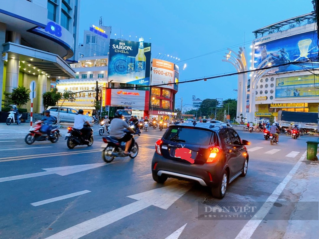 An Giang: Người dân đến và về từ địa phương có mức độ dịch cấp 1 và 2 đi lại bình thường - Ảnh 1.