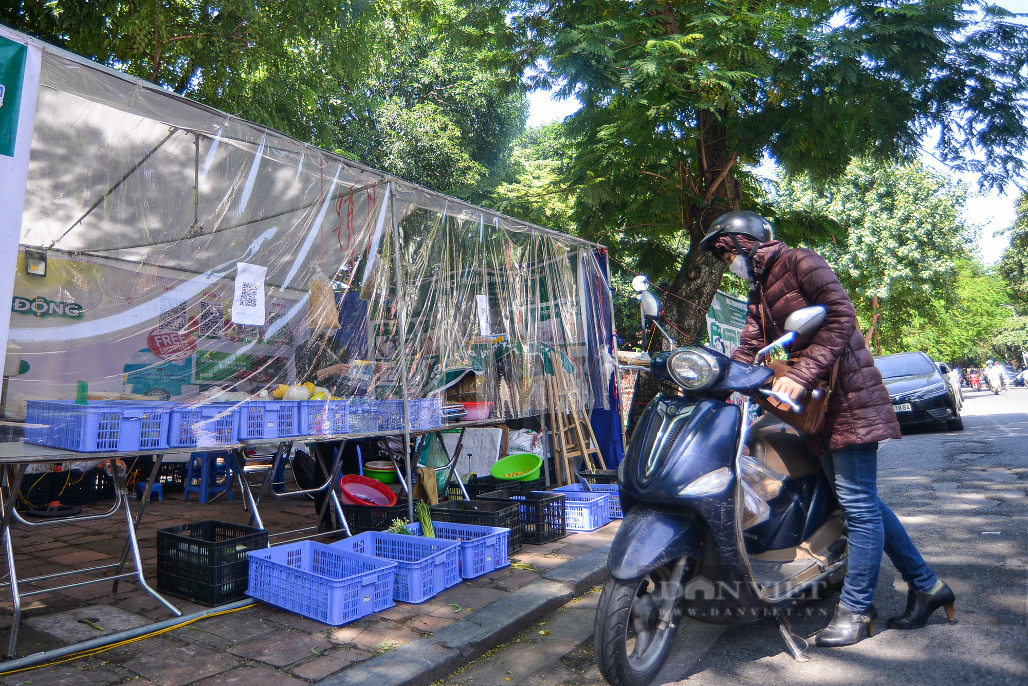 Hà Nội: Xuất hiện chuỗi gian hàng đổi phế liệu lấy thực phẩm - Ảnh 8.