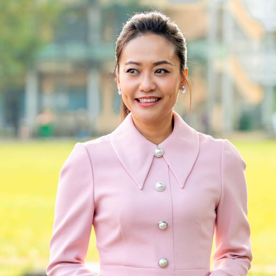 Hồng Ánh: &quot;Khi nhận đóng cảnh nóng, tôi luôn cân nhắc cảnh đó có thực sự cần thiết trong phim&quot; - Ảnh 2.