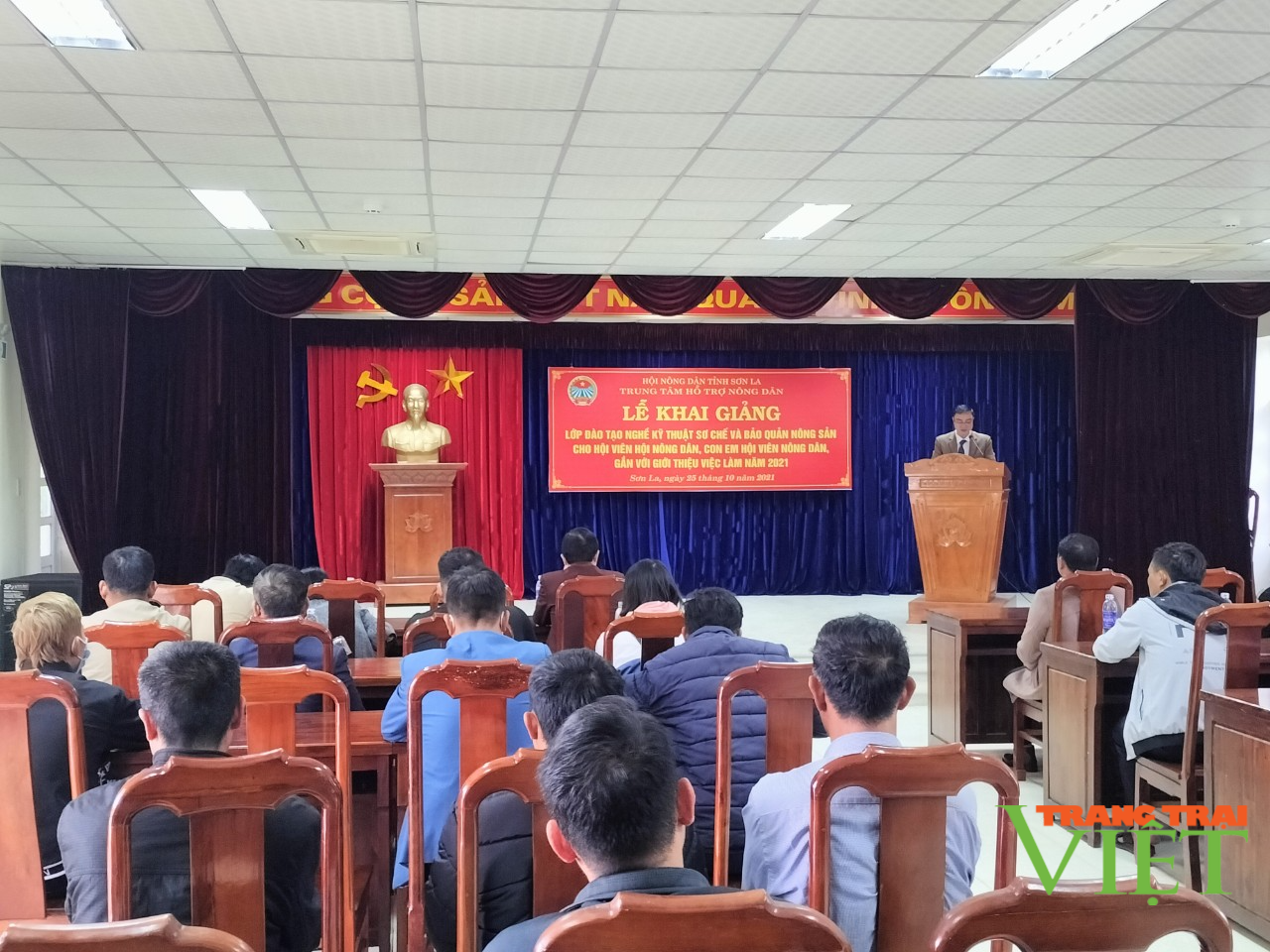 Trung tâm Hỗ trợ Nông dân Sơn La: Tập huấn kỹ thuật sơ chế, bảo quản nông sản cho nông dân - Ảnh 1. Trung tâm Hỗ trợ Nông dân Sơn La: Tập huấn kỹ thuật sơ chế, bảo quản nông sản cho nông dân - Ảnh 1.