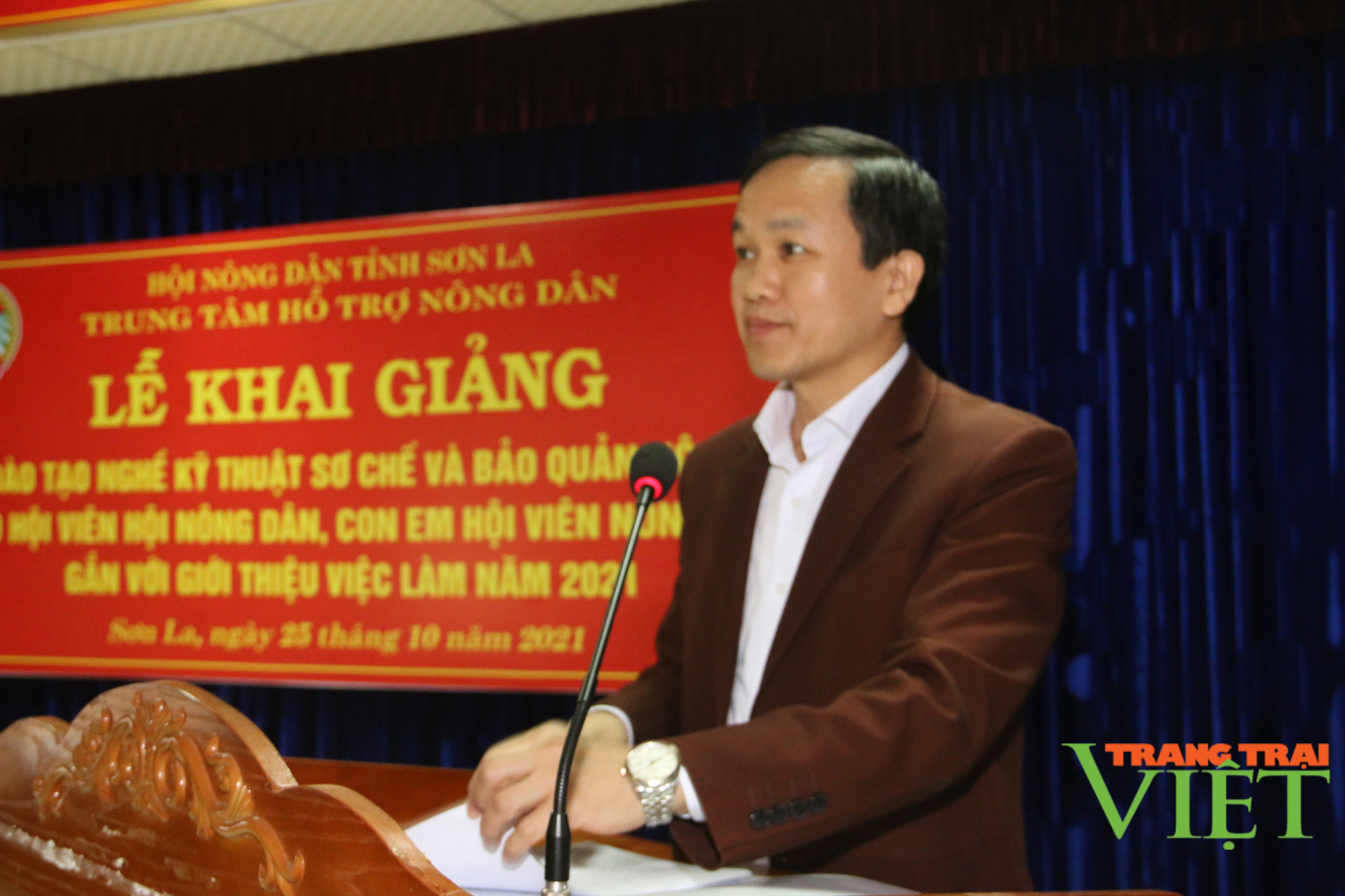 Trung tâm Hỗ trợ Nông dân Sơn La: Tập huấn kỹ thuật sơ chế, bảo quản nông sản cho nông dân - Ảnh 2. Trung tâm Hỗ trợ Nông dân Sơn La: Tập huấn kỹ thuật sơ chế, bảo quản nông sản cho nông dân - Ảnh 2.