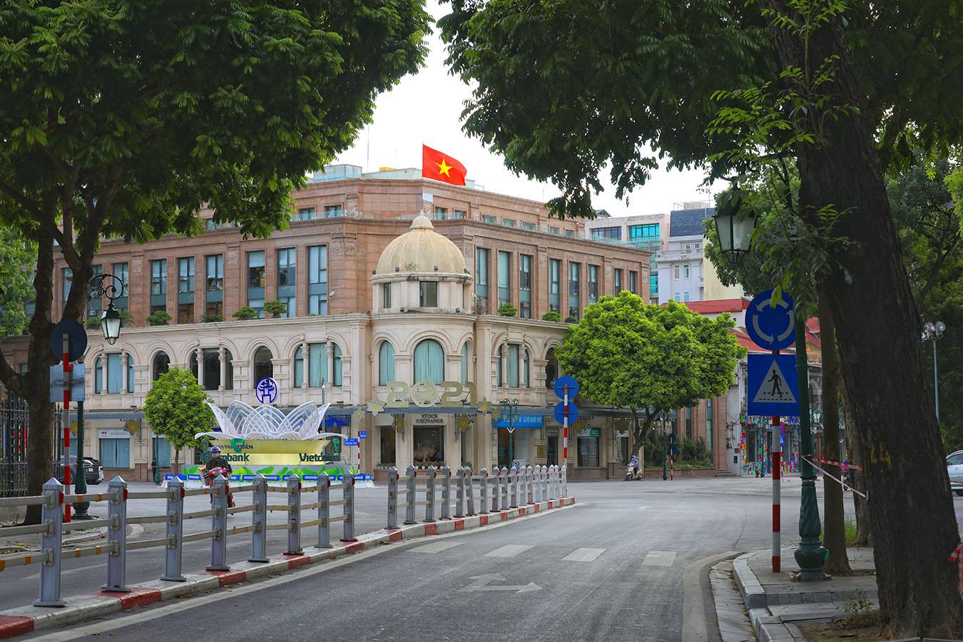 Hà Nội – Âm thanh của sự tĩnh lặng - Ảnh 9.