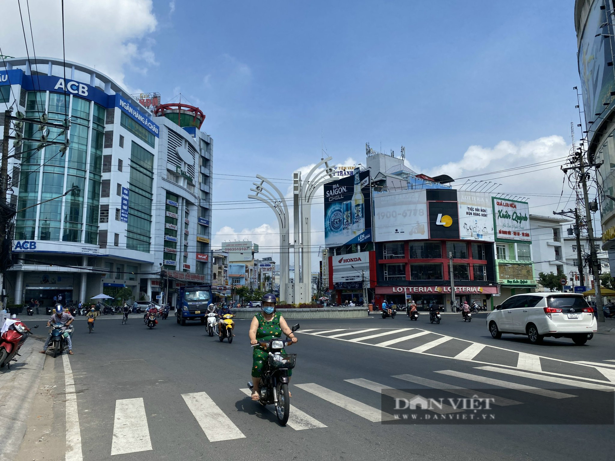 An Giang: Xuất hiện nhiều ổ dịch cộng đồng, hàng quán tại TP Long Xuyên tạm thời chỉ bán mang đi - Ảnh 3.