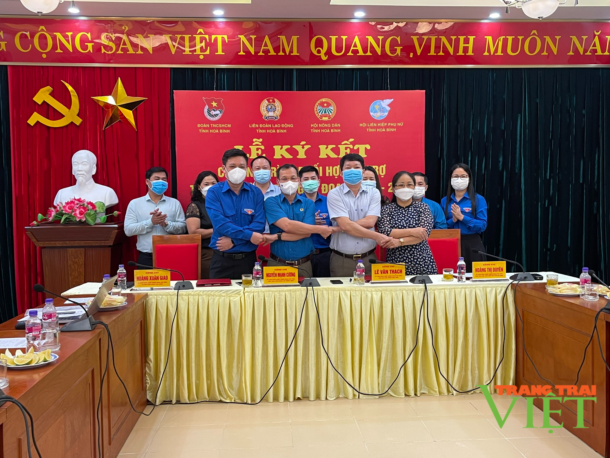 Hội Nông dân Hoà Bình, giúp hội viên chăn nuôi và trồng trọt phát triển kinh tế - Ảnh 2.