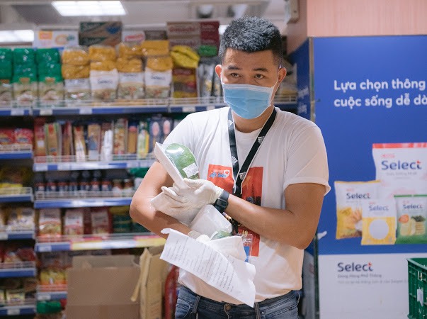 MC Phạm Anh: Hành trình 4 tháng làm tình nguyện viên “nếm” đủ bi - hài… - Ảnh 1.
