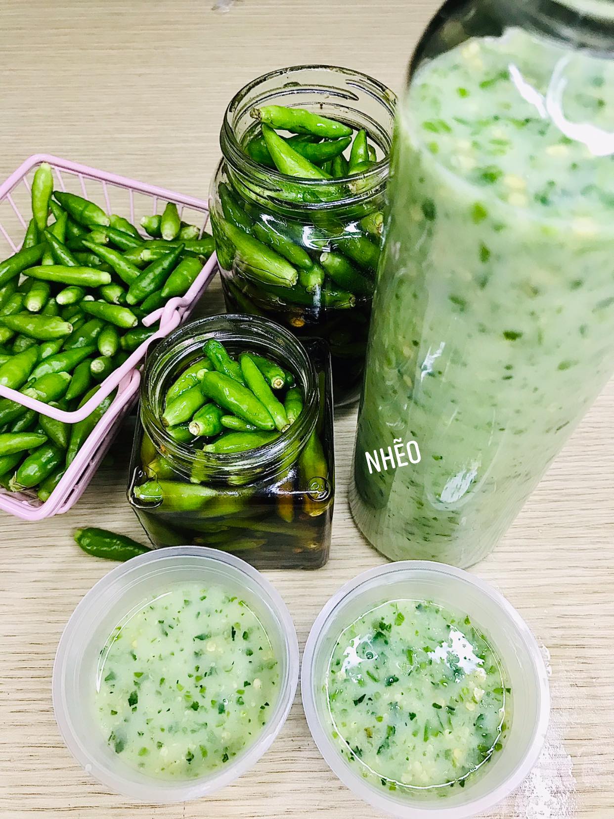 Lẩu gà ớt xiêm xanh rừng thơm nồng vị cay - Ảnh 7.