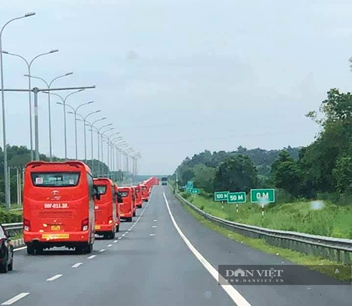 'Về quê, có cháo ăn cháo, có rau ăn rau' nhưng sẽ ấm lòng, bớt vất vả cho bà con - Ảnh 6.