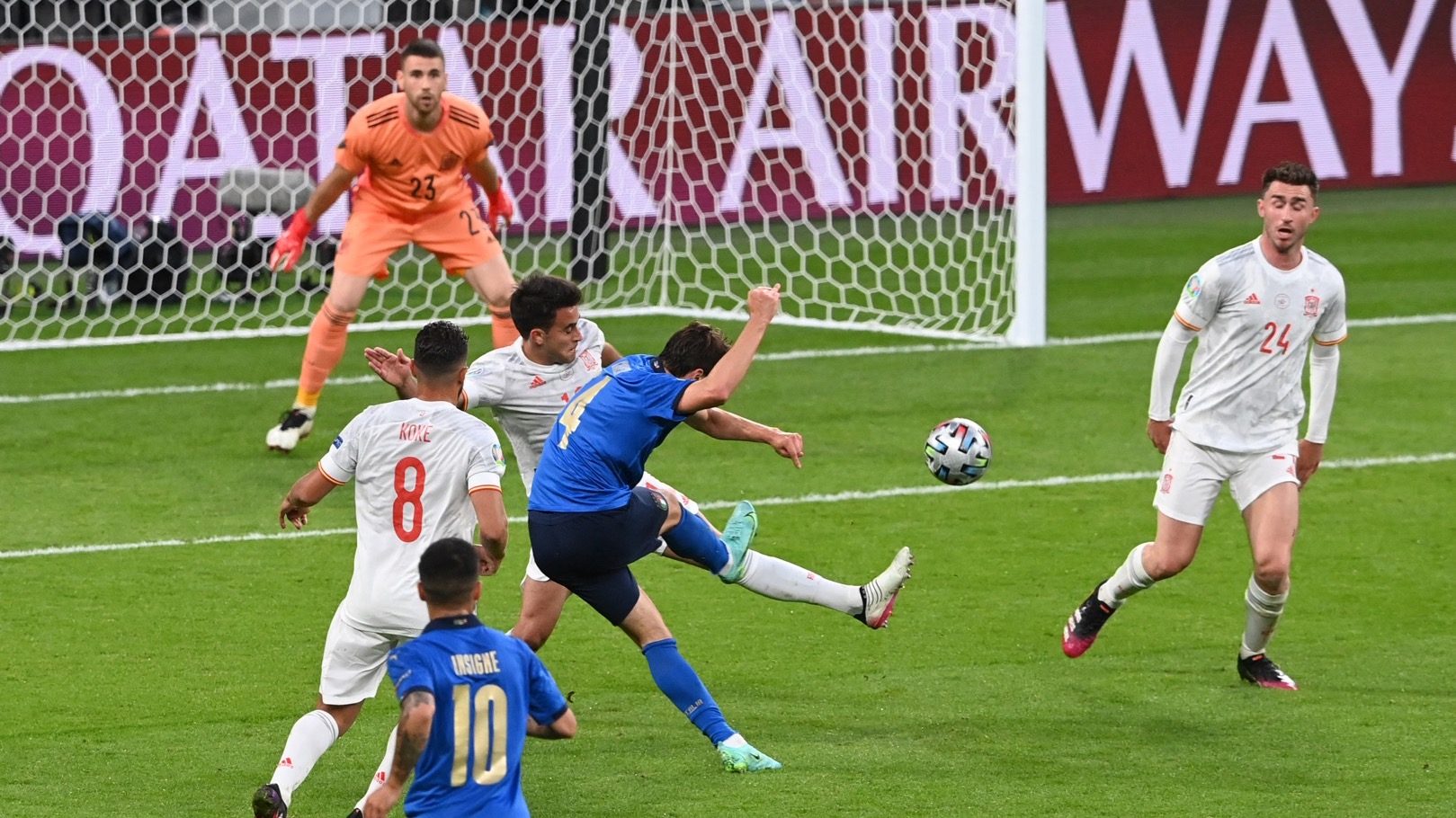 Soi kèo, tỷ lệ cược Italia vs Tây Ban Nha: Đội khách trả nợ? - Ảnh 1.