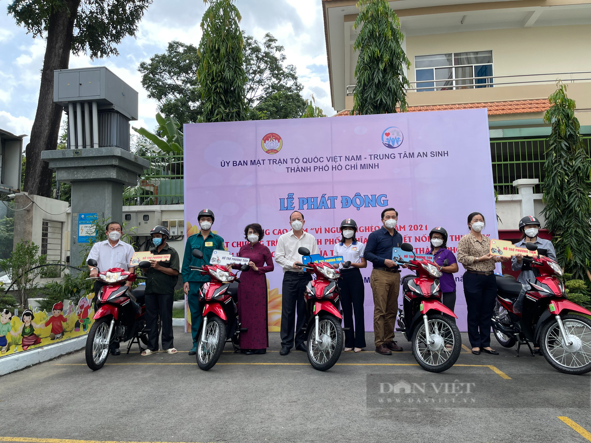 &quot;TP nghĩa tình – Kết nối yêu thương&quot; – trao nhận hỗ trợ trực tiếp cho người nghèo - Ảnh 1.