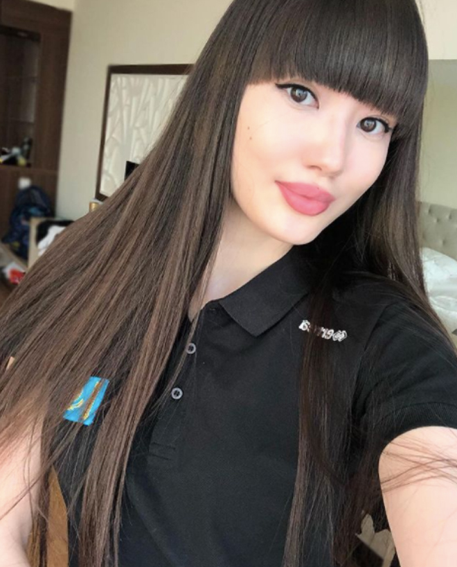Nghi án &quot;Nữ thần bóng chuyền&quot; Sabina Altynbekova phẫu thuật thẩm mỹ - Ảnh 5.