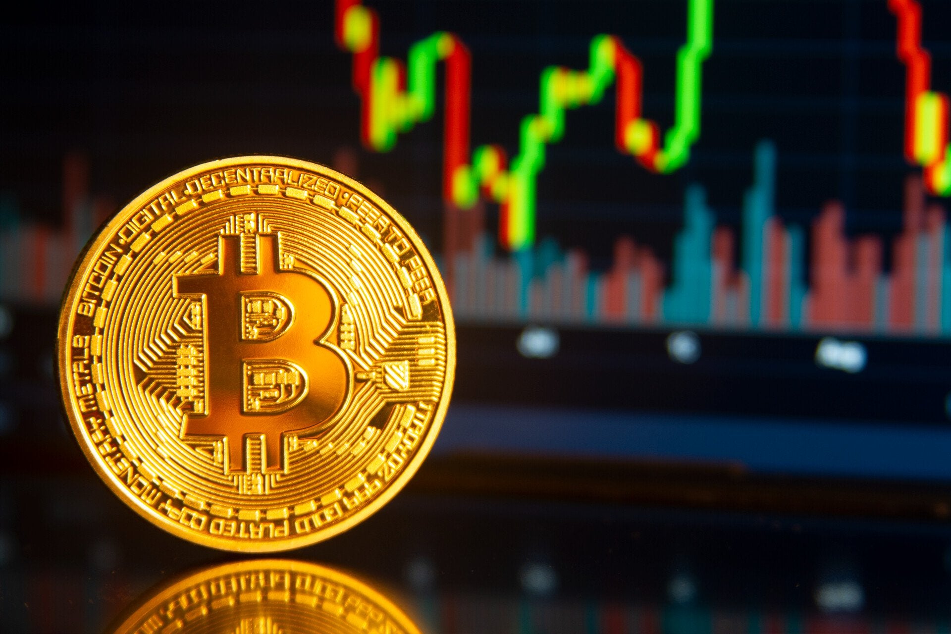 Bitcoin luôn biến động nhưng vẫn là đồng tiền kỹ thuật số lớn nhất thế giới. Ảnh: @AFP.