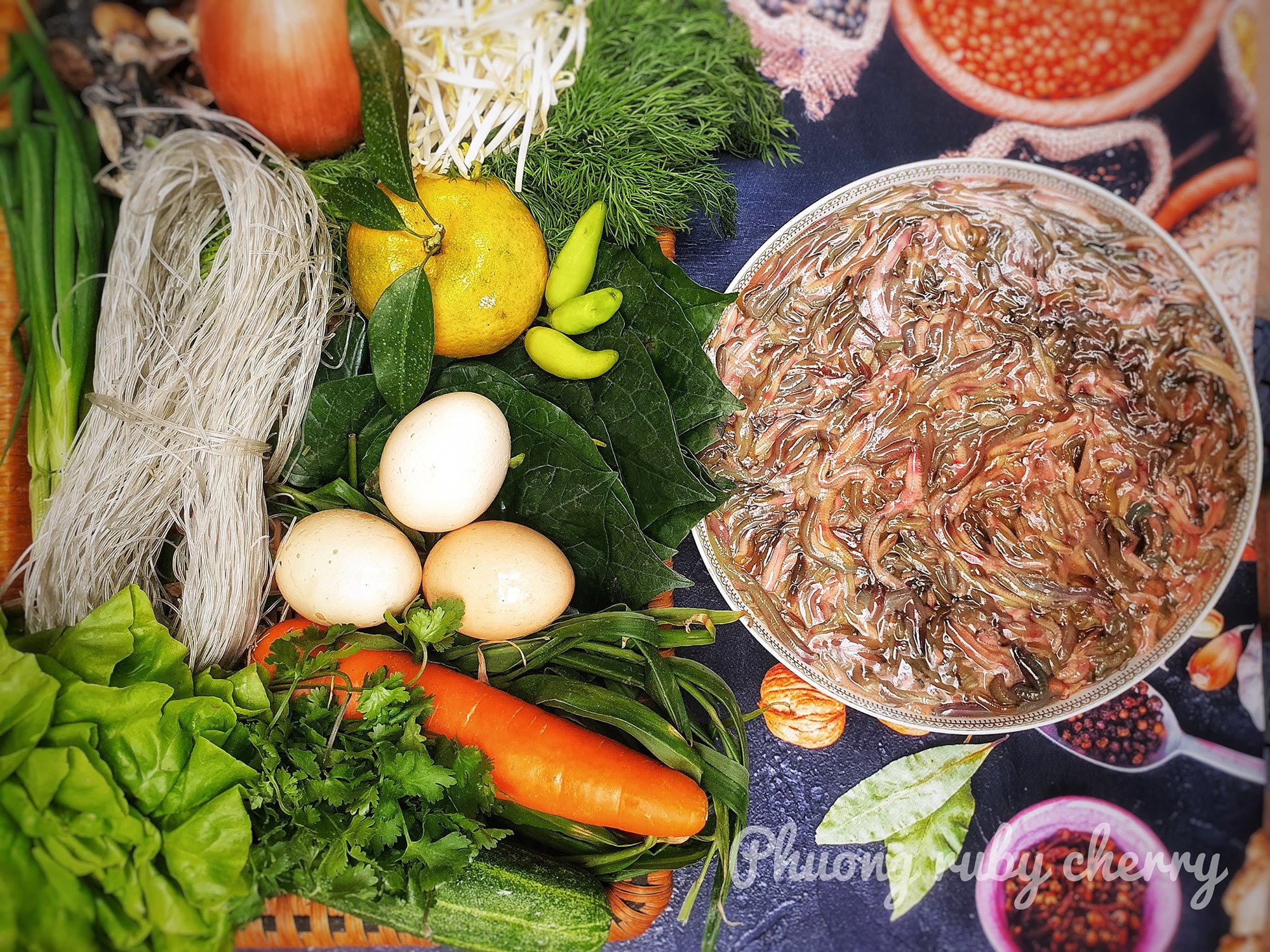 Mách bạn các món nấu từ rươi ngon nhất, nhất định không nên bỏ qua - Ảnh 2.