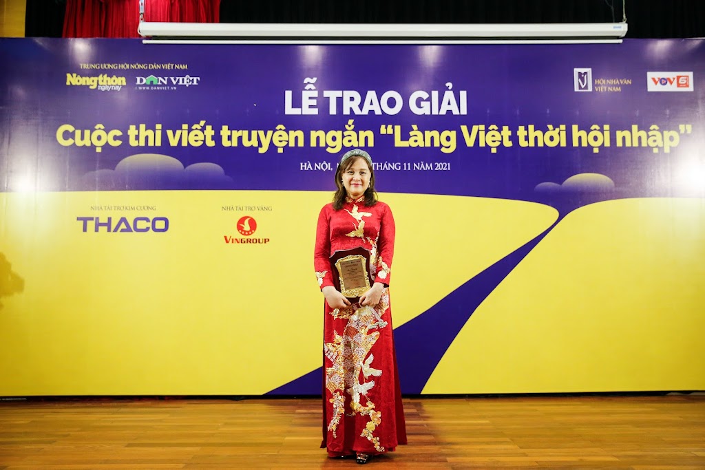 NSND Hoàng Cúc: “Tôi từng nổi tiếng khắp trường sân khấu chỉ vì quá mê sách!” - Ảnh 1.