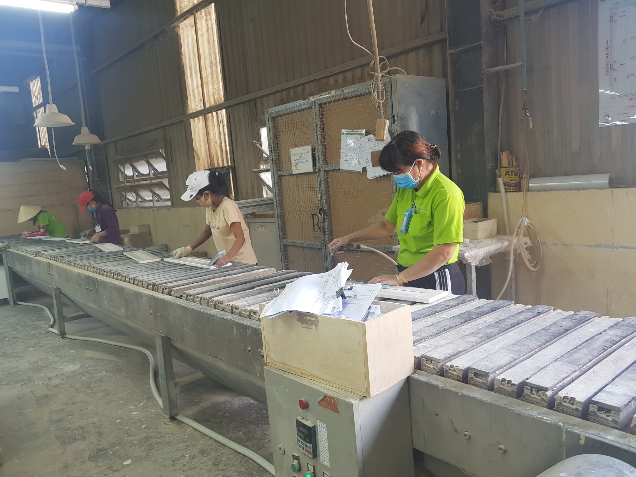 Sản phẩm thế mạnh của Việt Nam thêm cơ hội ở Mỹ khi Trung Quốc giảm sản xuất do... thiếu điện - Ảnh 1.