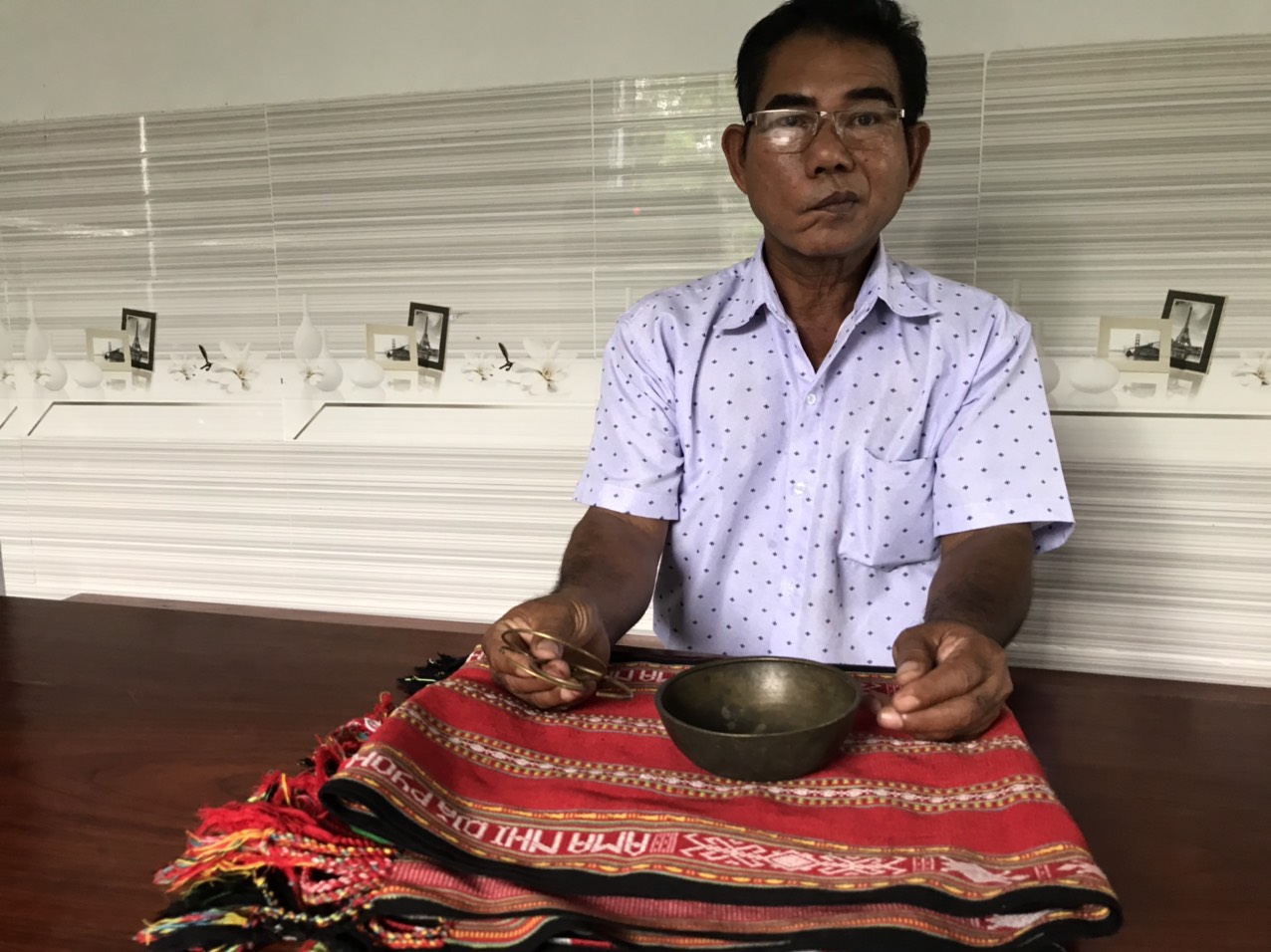  Cả làng đi “bắt chồng” của người Ê đê - Ảnh 2.