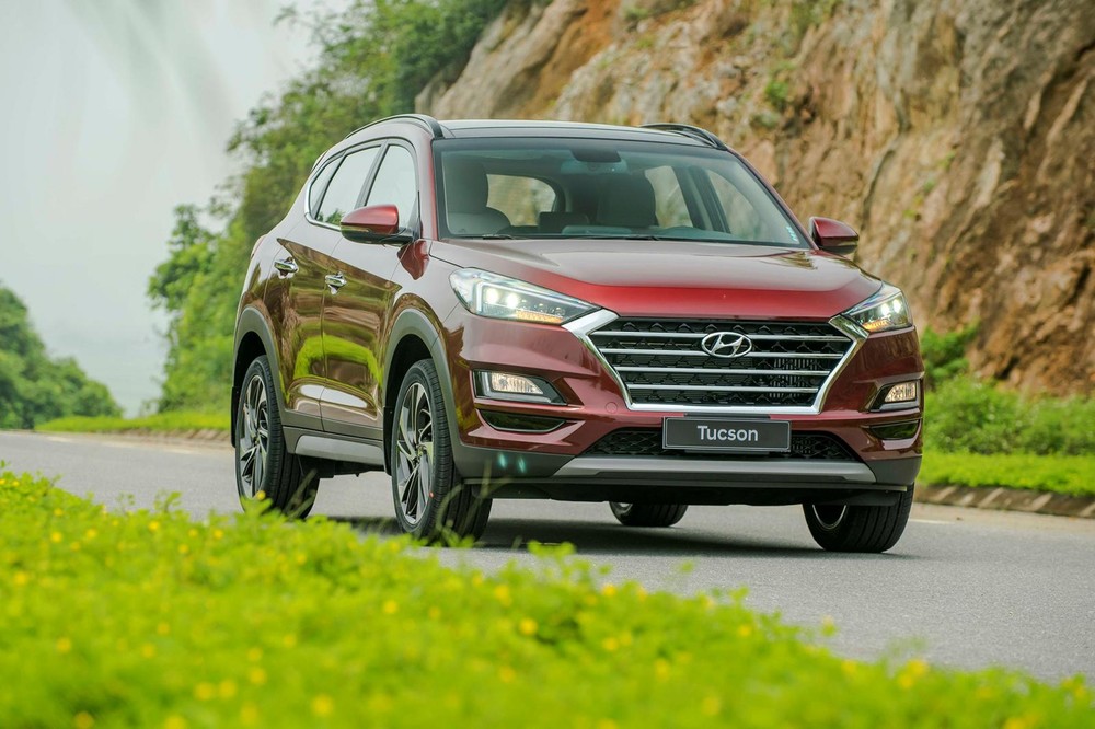 Top 10 xe bán chạy tháng 10/2021, những sự xáo trộn bất ngờ - Ảnh 6.