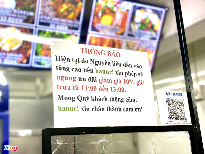 Nhà hàng, quán ăn lao đao vì cơn bão tăng giá - Ảnh 2.