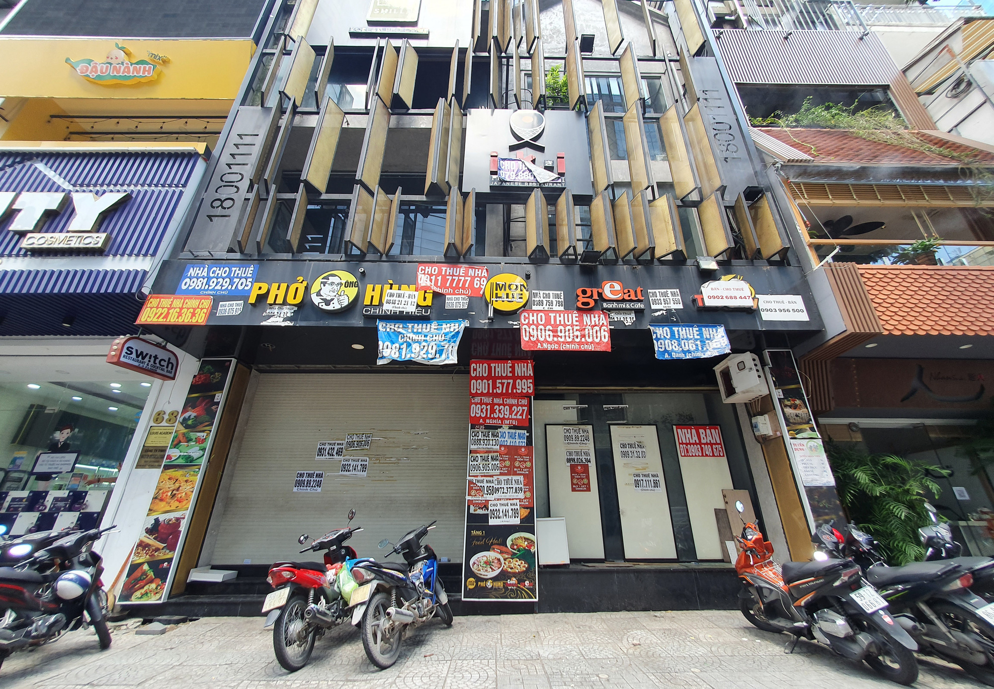 Cuộc chiến mặt bằng ở Sài Gòn: Có 'làn sóng ngầm', nhà giàu vung tiền gom vị trí đẹp sau dịch - Ảnh 4.