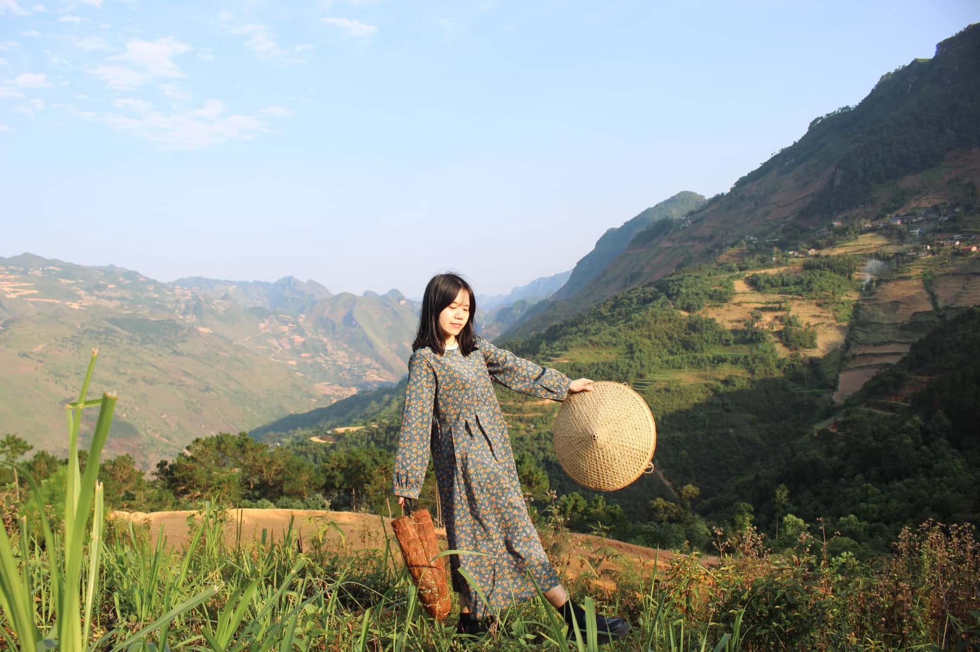 Làng cổ Thiên Hương trăm năm tuổi ở Hà Giang - Ảnh 2.