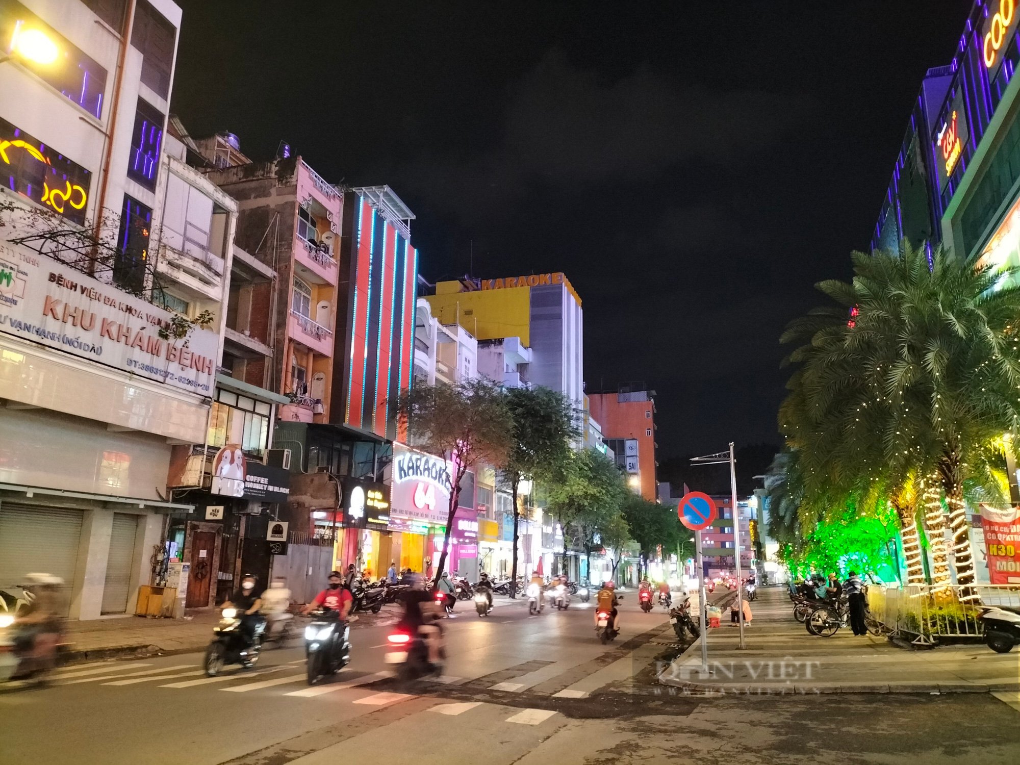TP.HCM: Khách giảm đến 90% nhưng các quán karaoke vẫn phấn khởi, vui mừng - Ảnh 1.