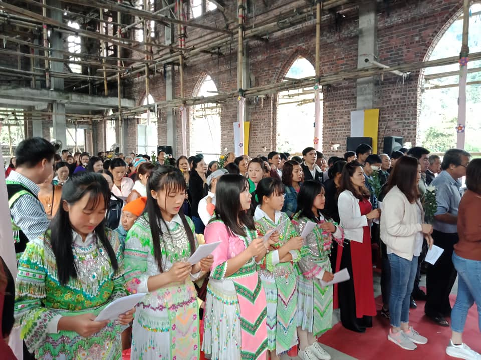 Bắc Kạn: Những &quot;thầy giáo&quot; đặc biệt tại Thánh đường Nà Phặc - Ảnh 2.