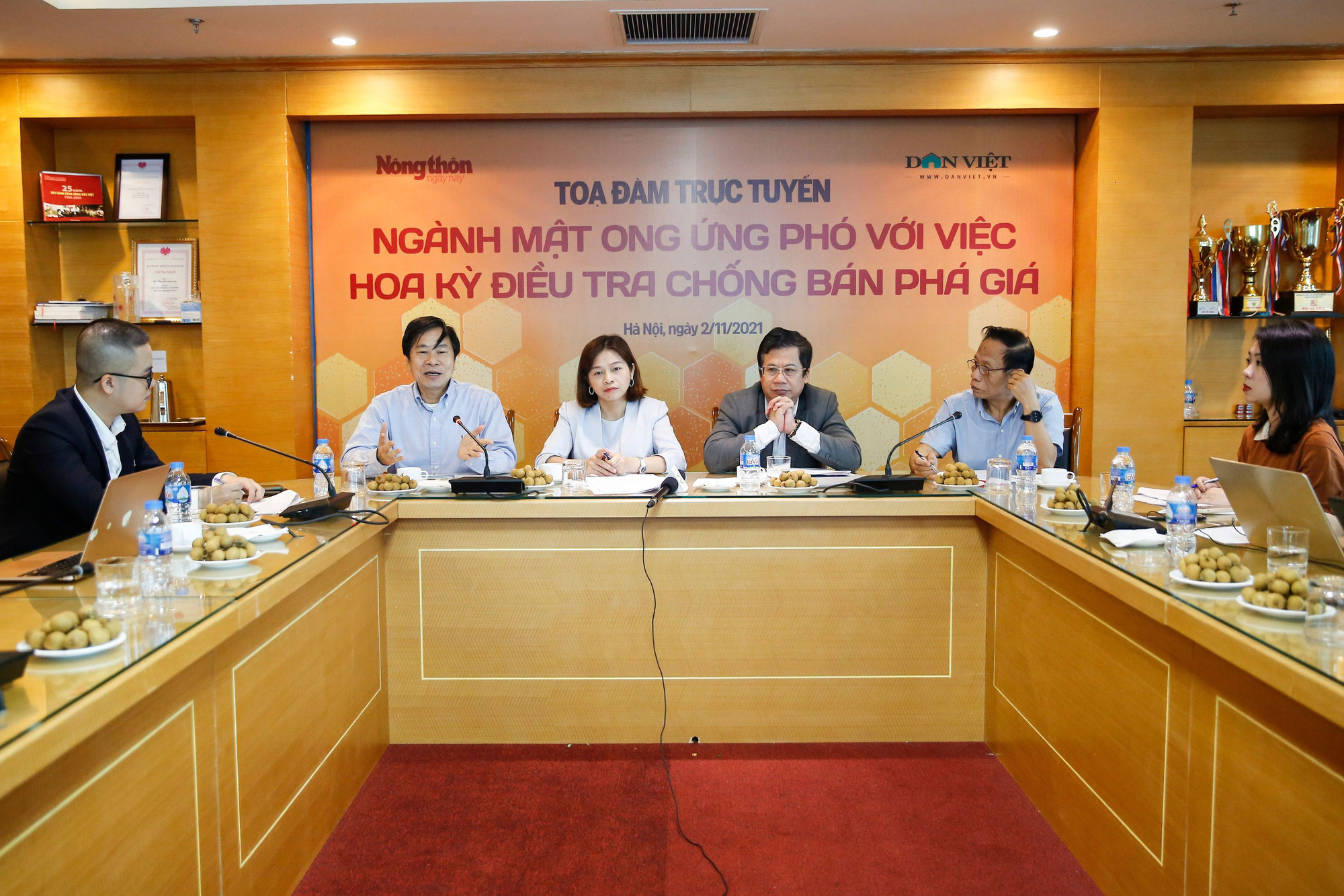 Trực tiếp Tọa đàm: “Ngành mật ong ứng phó với việc Hoa Kỳ điều tra chống bán phá giá” - Ảnh 1.