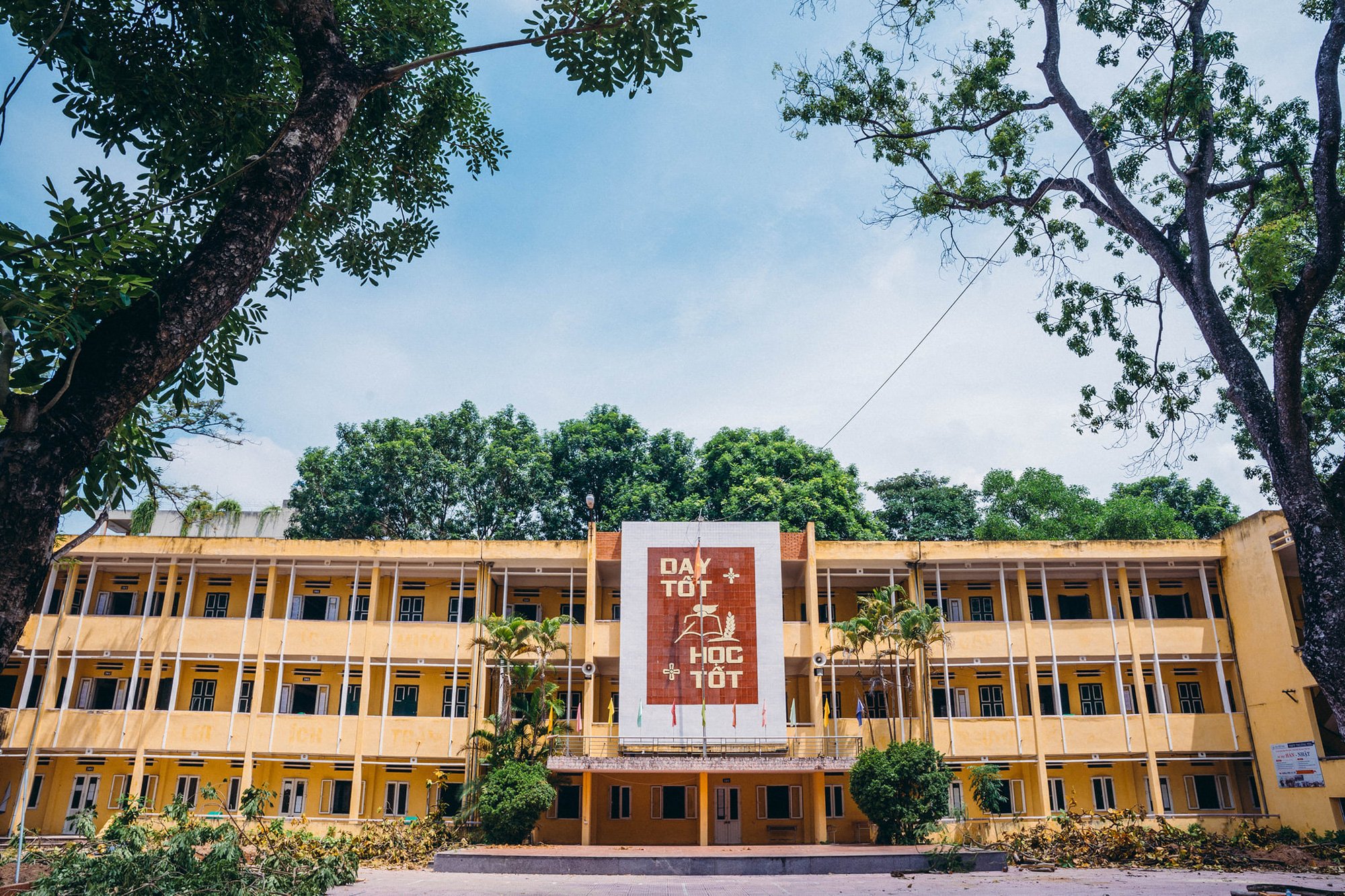 Kể chuyện làng: Nhớ mái trường xưa - Ảnh 2.