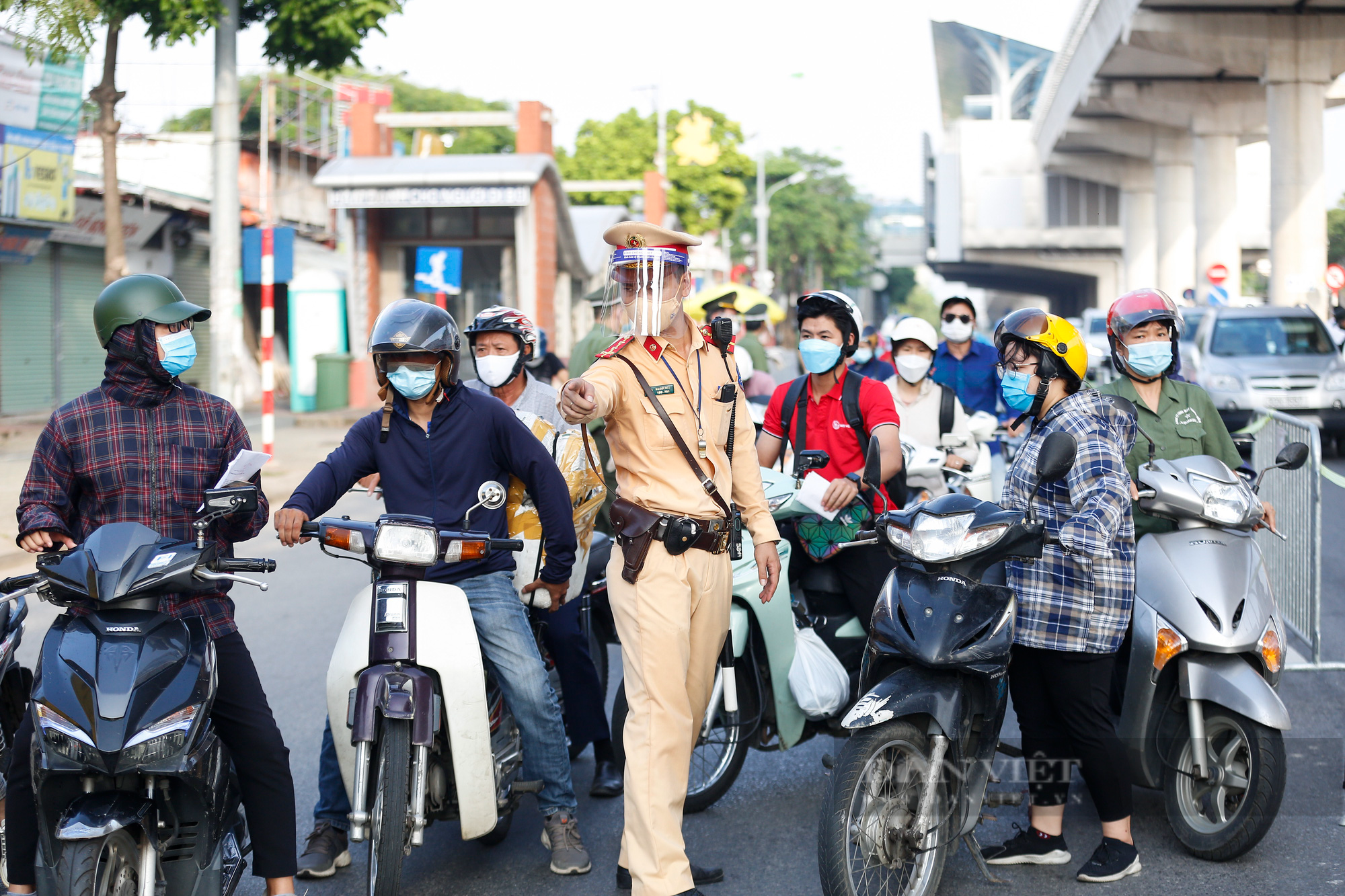 Kinh tế trưởng ADB: Nếu cứ chờ các bộ thảo luận và thống nhất, lạm phát của Việt Nam có thể sẽ tăng - Ảnh 10.