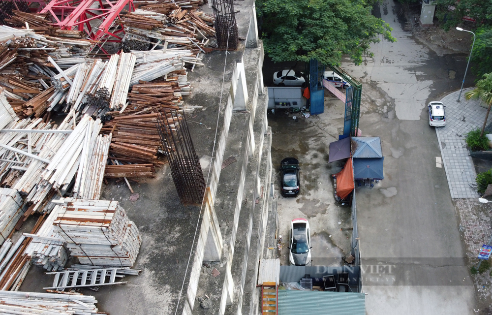 V.I.C Tower bỏ hoang thập kỷ trên &quot;đất vàng&quot; quận Cầu Giấy - Ảnh 14.