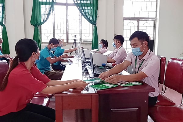 Các chương trình tín dụng chính sách ngày càng làm đẹp thêm bức tranh kinh tế xã hội ở huyện Anh Sơn, tỉnh Nghệ An - Ảnh 1.