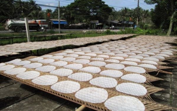 Bánh tráng An Ngãi, thức quà mang hương vị quê hương Bà Rịa – Vũng Tàu - Ảnh 2.