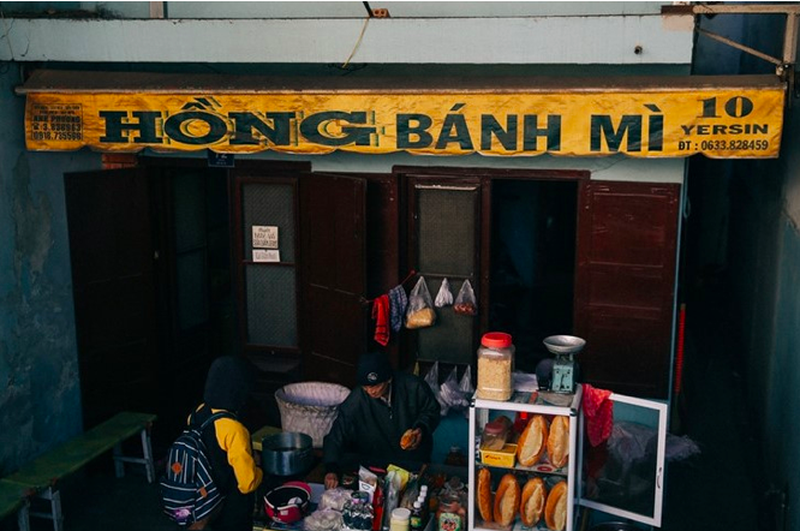 5 quán bánh mì xíu mại ngon nhất Đà Lạt du khách không thể bỏ qua - Ảnh 3.