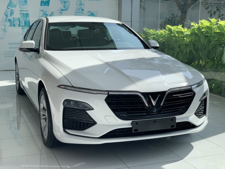 Giảm 50% lệ phí trước bạ, loạt xe VinFast ưu đãi ra sao, giá mua Voucher thế nào? - Ảnh 2.