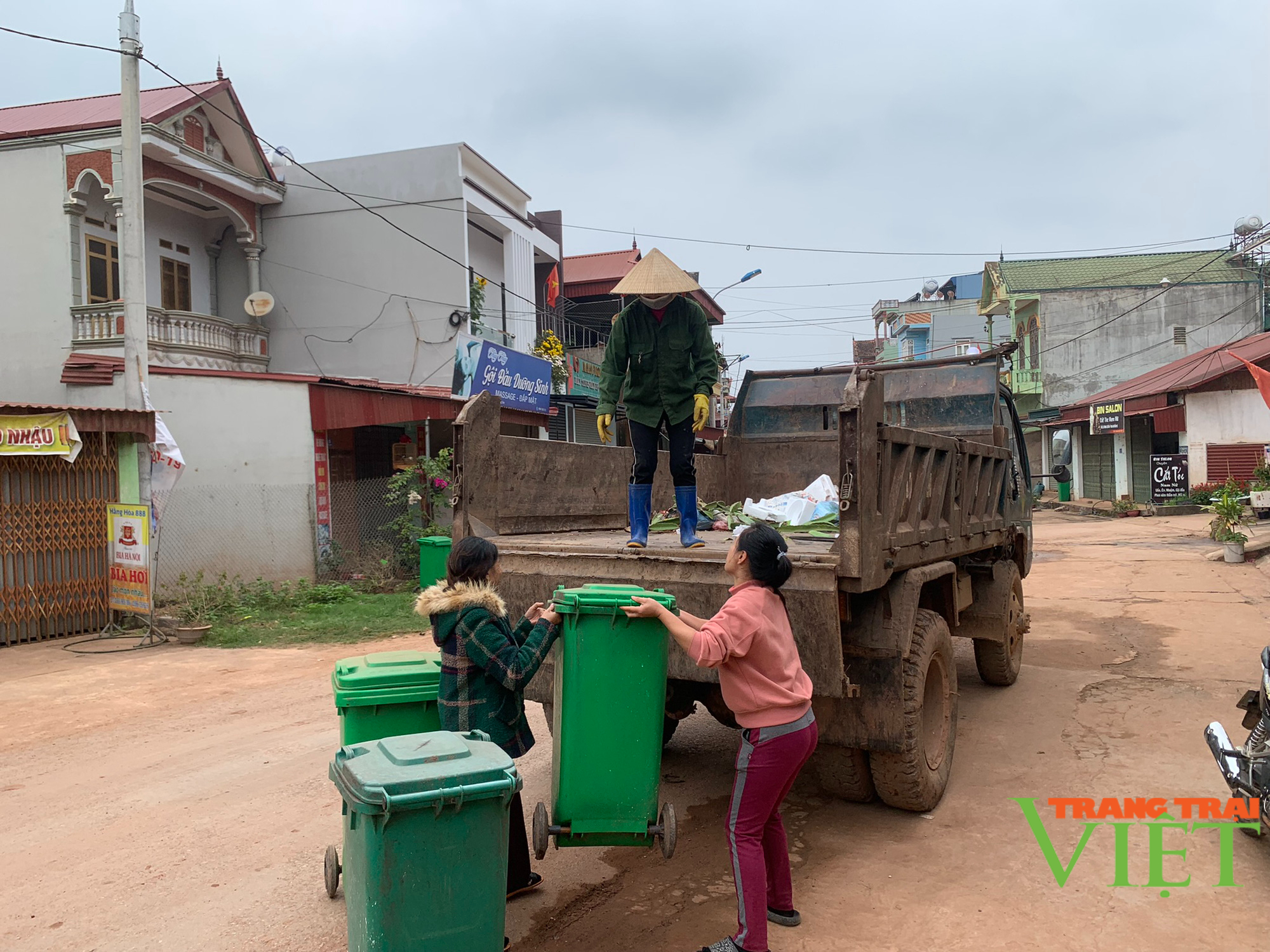 Nông thôn Tây Bắc: Chiềng Sơn chú trọng thực hiện tiêu chí môi trường - Ảnh 3. Nông thôn Tây Bắc: Chiềng Sơn chú trọng thực hiện tiêu chí môi trường - Ảnh 3.