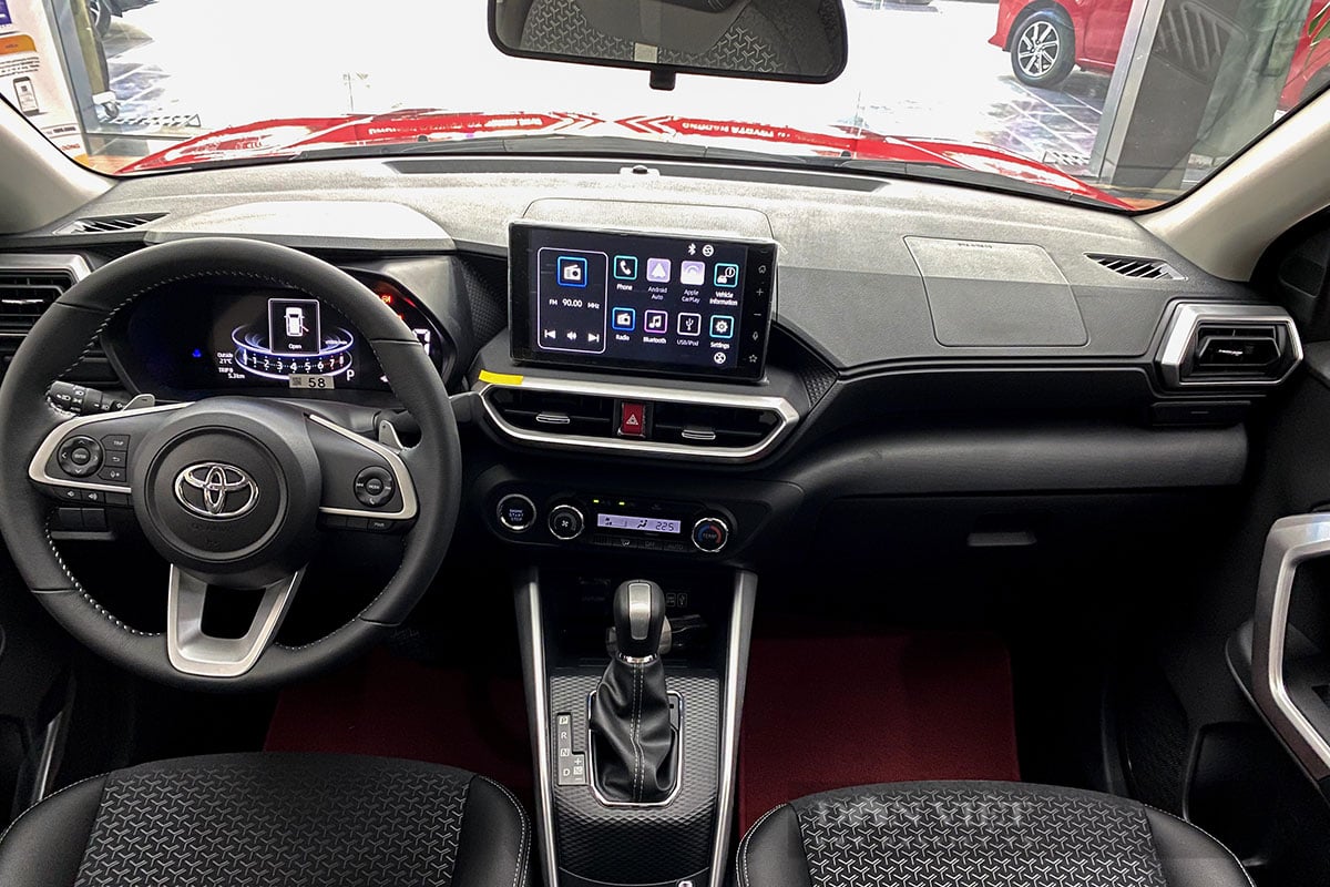 Trải nghiệm thực tế Toyota Raize 2022 vừa về đại lý, số lượng nhỏ giọt, khách Việt phải chờ qua Tết - Ảnh 3.