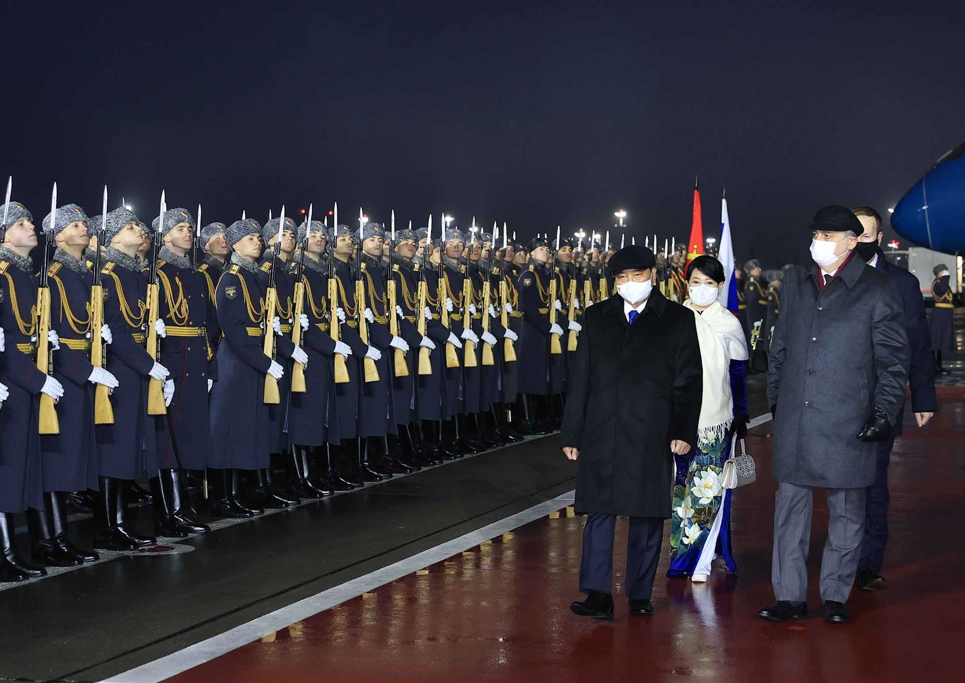 Hôm nay Chủ tịch nước Nguyễn Xuân Phúc sẽ hội đàm với Tổng thống Nga Putin - Ảnh 1.