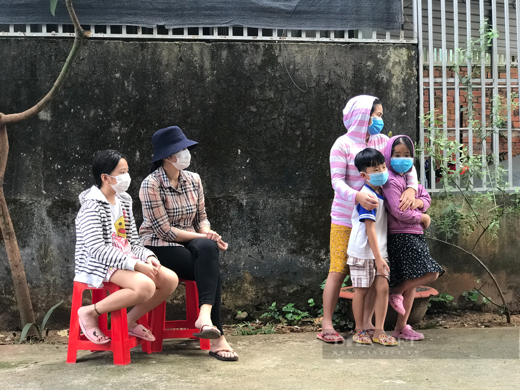 Đắk Lắk: Thêm 65 trường dương tính với SARS-CoV-2 tại TP.Buôn Ma Thuột - Ảnh 2.
