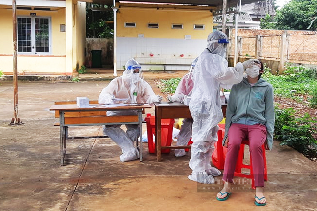 Đắk Lắk: Buôn Ma Thuột mở rộng xét nghiệm Covid-19 cho toàn dân để không bỏ sót F0 - Ảnh 1.