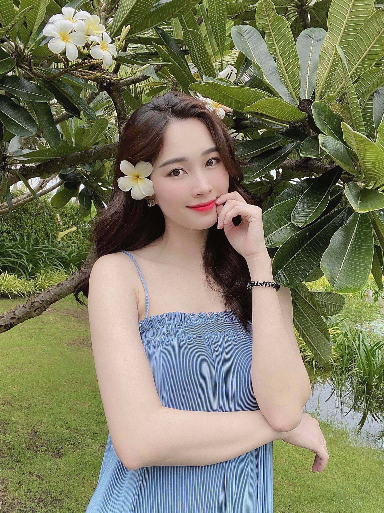 Hoa hậu sở hữu gương mặt tỷ lệ vàng: Trần Tiểu Vy &quot;vượt mặt&quot; Đặng Thu Thảo? - Ảnh 5.