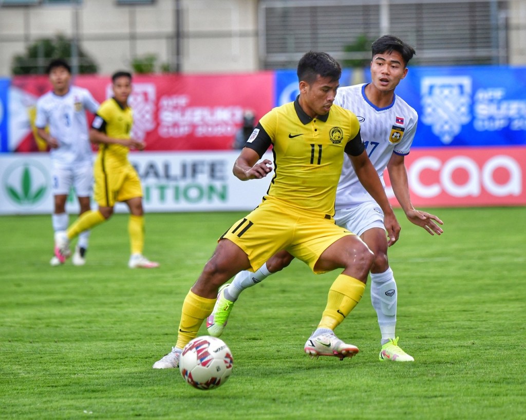 Tin sáng (12/12): Đối diện nghi vấn tiêu cực, HLV ĐT Lào nói thẳng 1 điều - Ảnh 1.