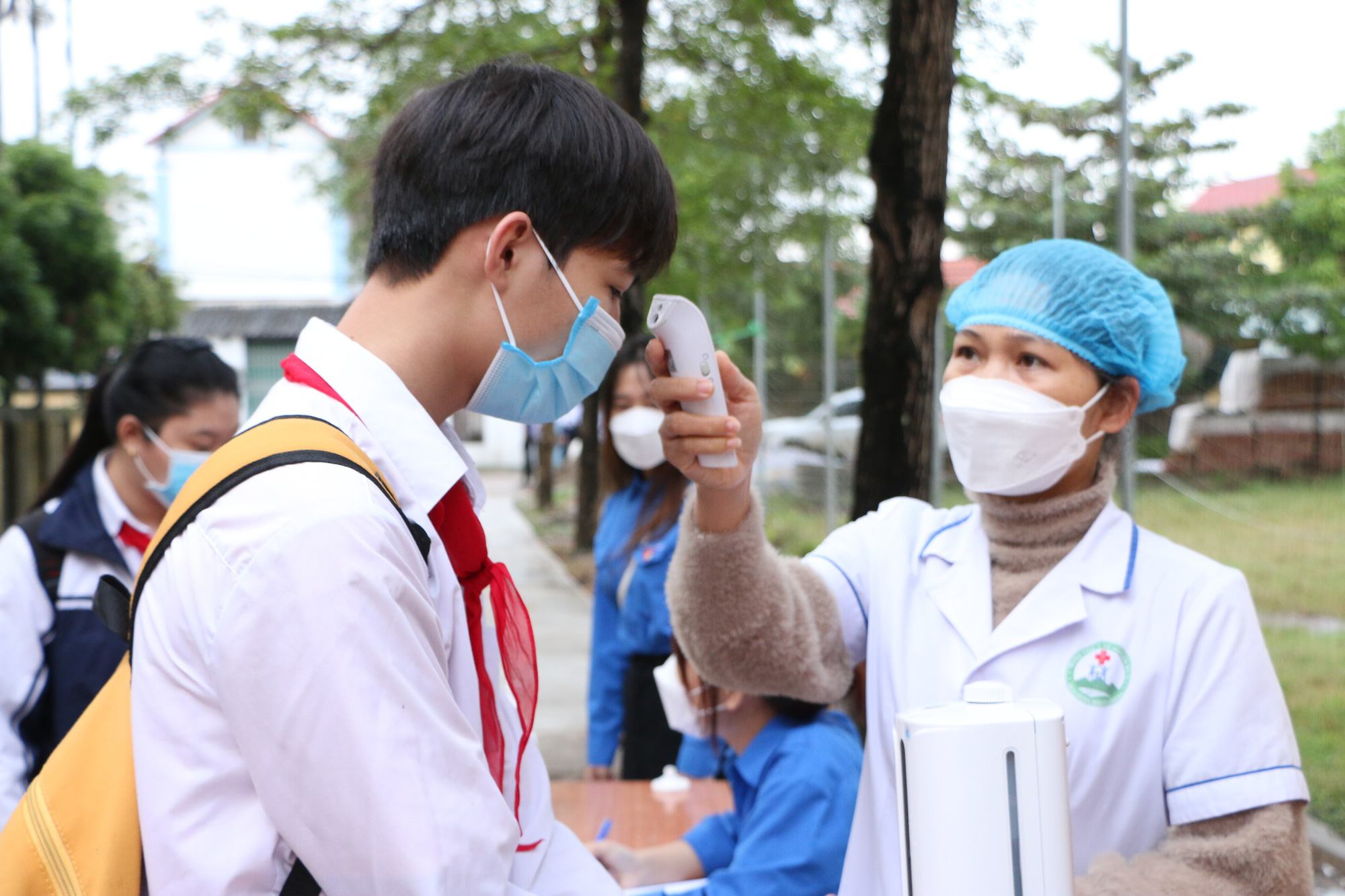 Hà Nội: Học sinh một quận và 6 xã, phường nghỉ học trực tiếp từ 13/12 - Ảnh 1.