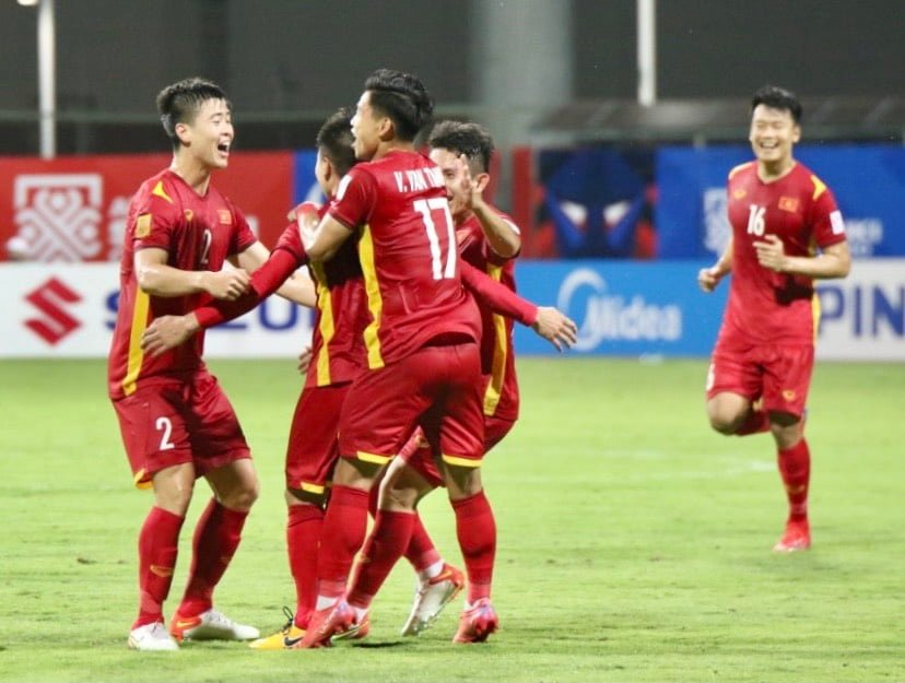 [Trực tiếp] ĐT Việt Nam vs ĐT Malaysia (19h30): ĐT Việt Nam duy trì lợi thế an toàn - Ảnh 1.