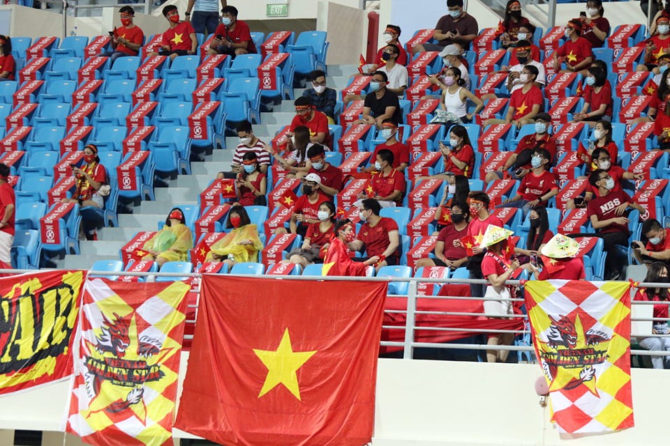 [Trực tiếp] ĐT Việt Nam vs ĐT Malaysia (19h30): ĐT Việt Nam duy trì lợi thế an toàn - Ảnh 1.