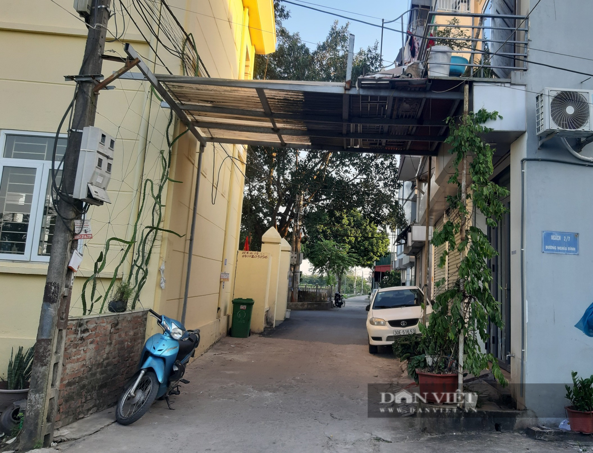 Hệ lụy sau Quy hoạch hành lang thoát lũ sông Đáy (Bài 2): Hàng loạt nhà ở, nhà xưởng nằm trên hàng lang thoát lũ - Ảnh 2.