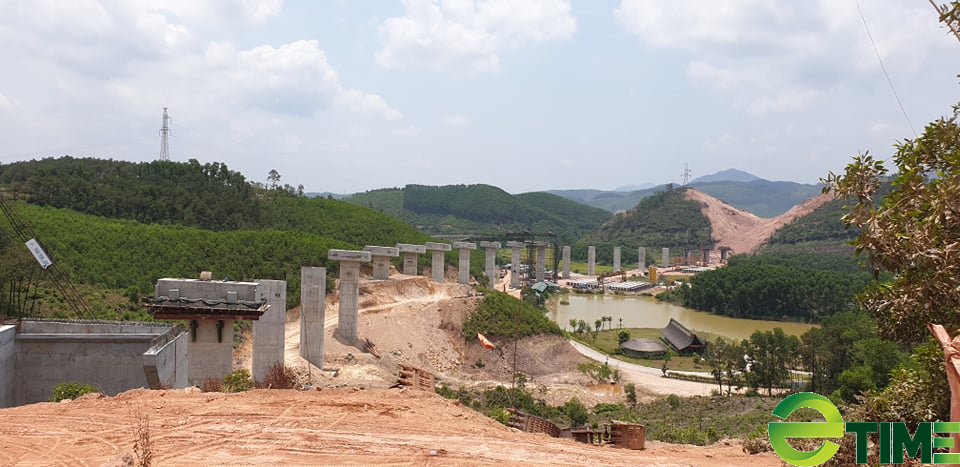 Dự án giao thông nào được "rót" vốn từ chương trình phục hồi kinh tế? - Ảnh 1. Dự án giao thông nào được "rót" vốn từ chương trình phục hồi kinh tế? - Ảnh 1.