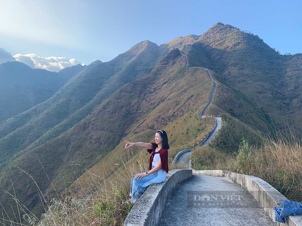Mê mẩn màu trắng tinh khôi hoa Sở và “Sống lưng khủng long” ở Bình Liêu - Ảnh 7.