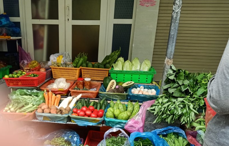 Giá cà tăng sốc, tương cà vạ lây - Ảnh 1.