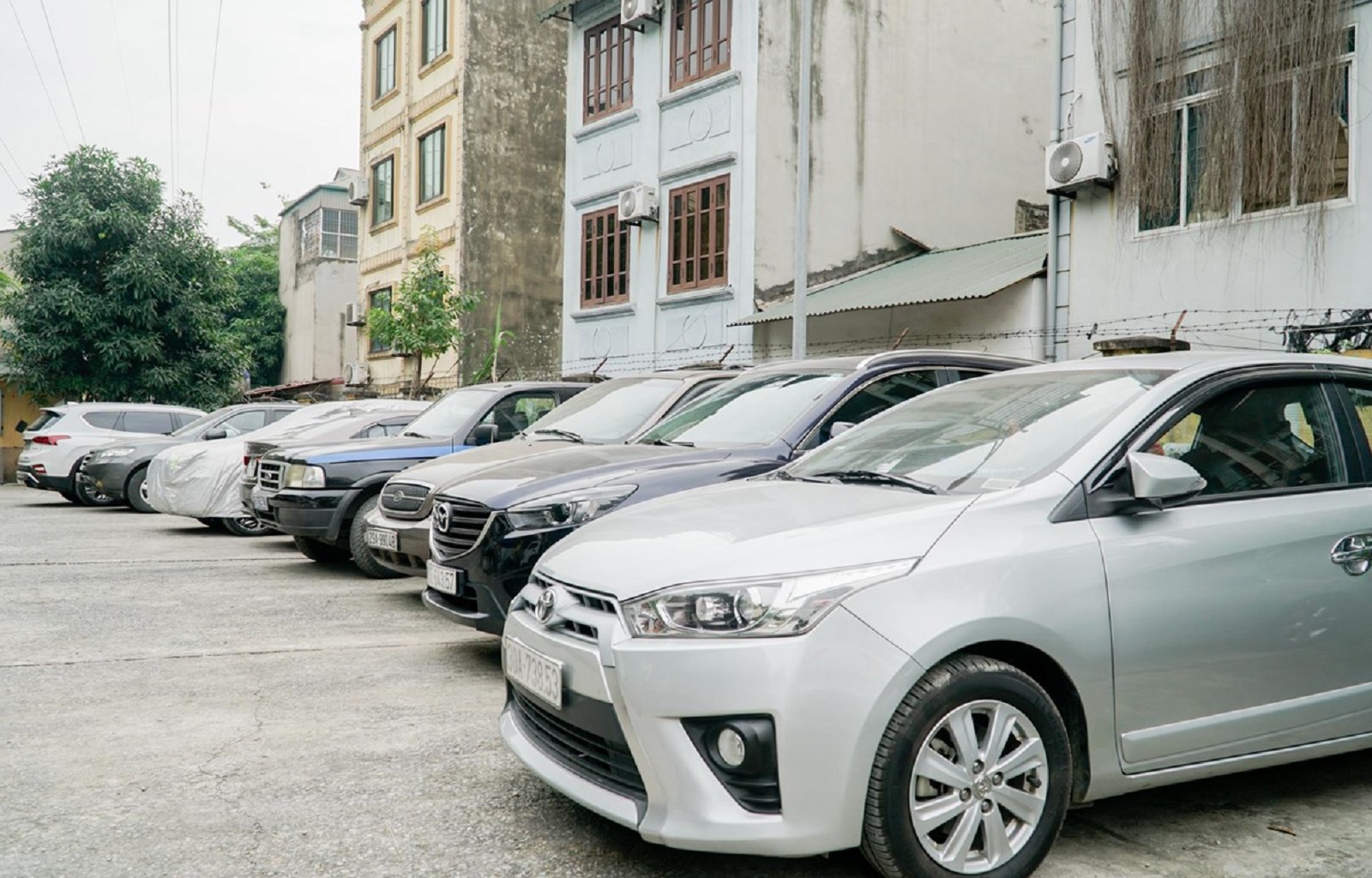 Kinh nghiệm kiểm tra tình trạng pháp lý khi mua xe cũ tránh rắc rối - Ảnh 1.