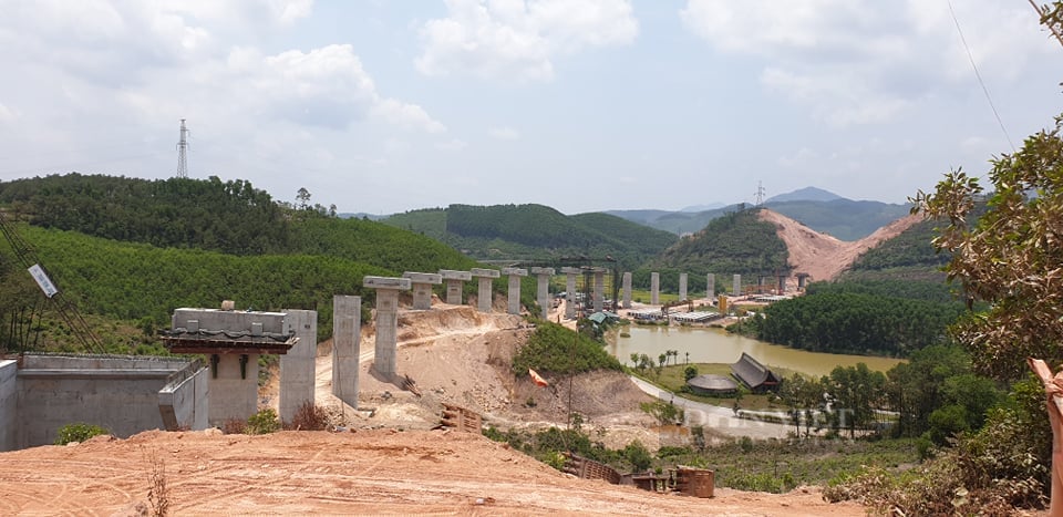 Hai dự án cao tốc Bắc - Nam có nguy cơ bị huỷ hợp đồng - Ảnh 2.