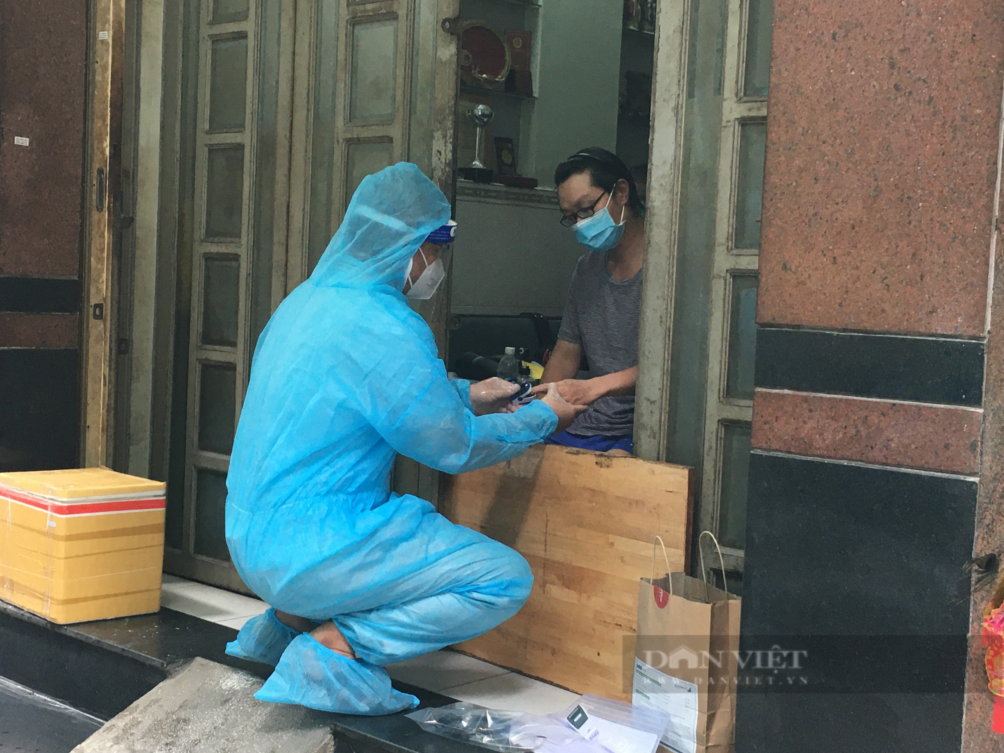 F0 cách ly tại nhà có được hưởng BHXH? - Ảnh 1.
